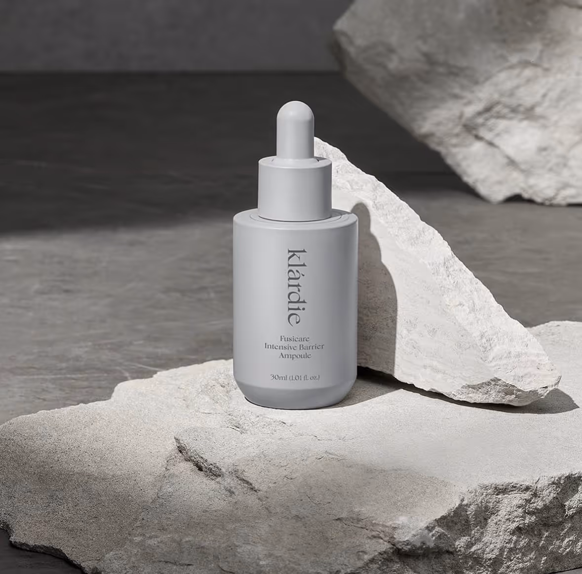 Facial Treatments – Klárdie Fusicare Intensive Barrier Ampoule