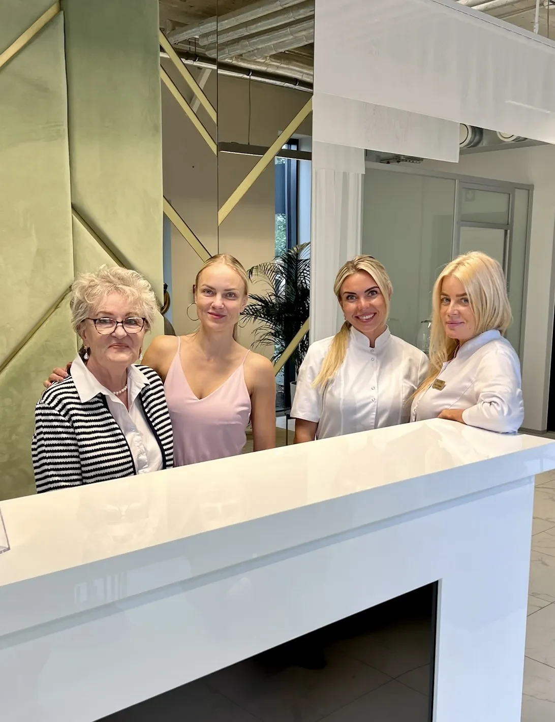 SOLARY IPL karvaeemaldus - tõhus ja pikaajaline lahendus sileda naha jaoks